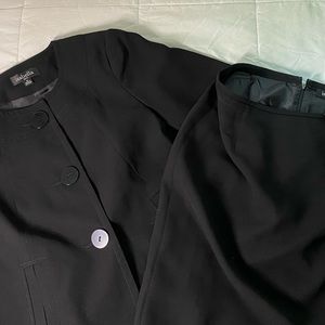 Womens 10 Isabella Black Blazer and Straight Skirt Suit